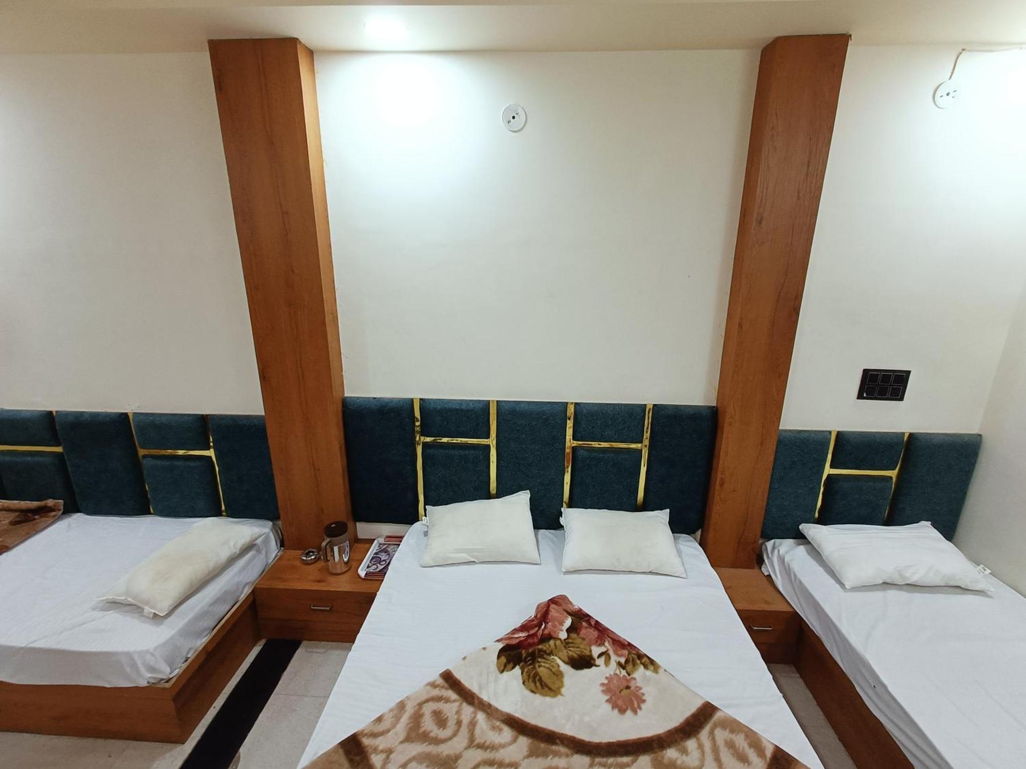 Hotel Shreem Ujjain Luaran gambar