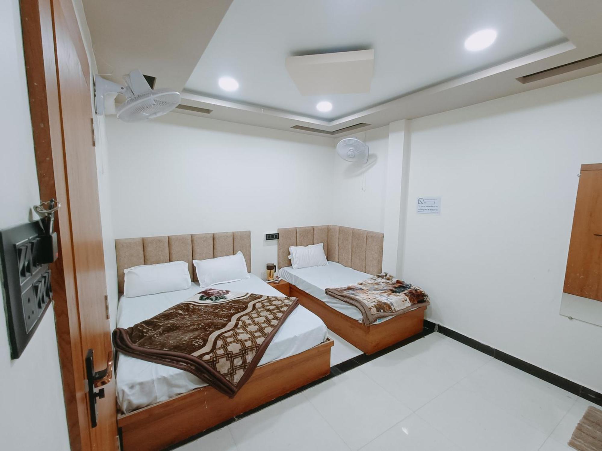Hotel Shreem Ujjain Luaran gambar