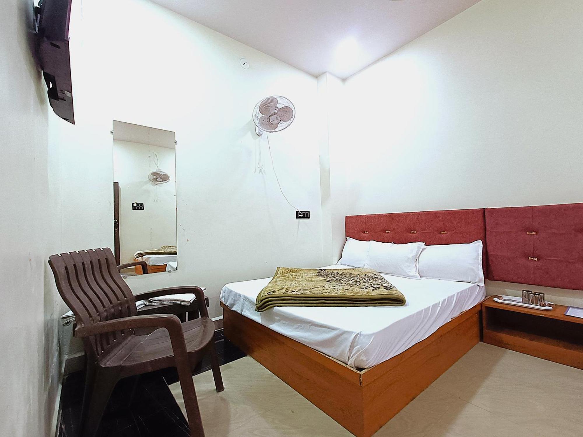 Hotel Shreem Ujjain Luaran gambar