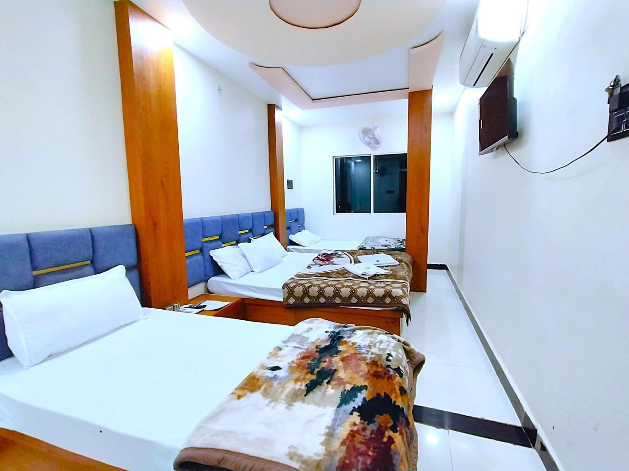 Hotel Shreem Ujjain Luaran gambar